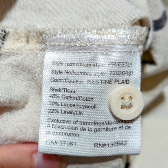 True North Strong, NWOT casual ladies shirt, size XL - Picture 13 of 13